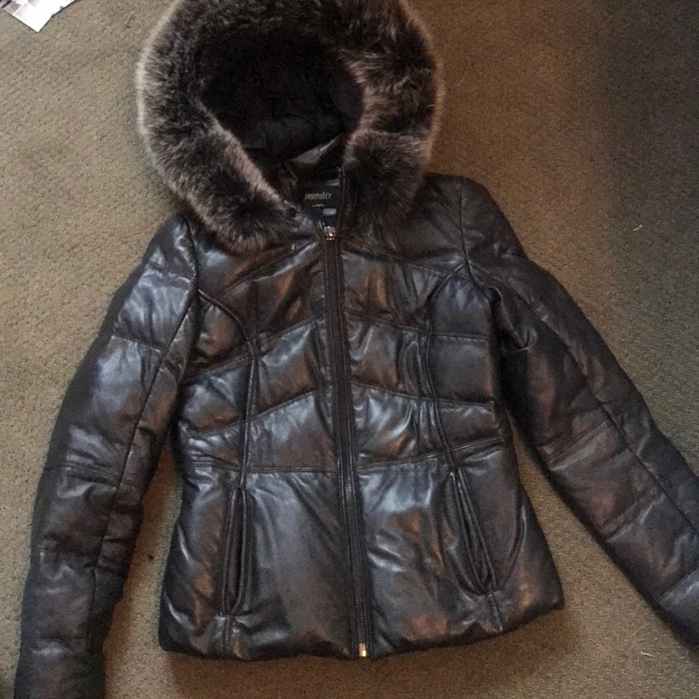 Leather puffer waist length jacket